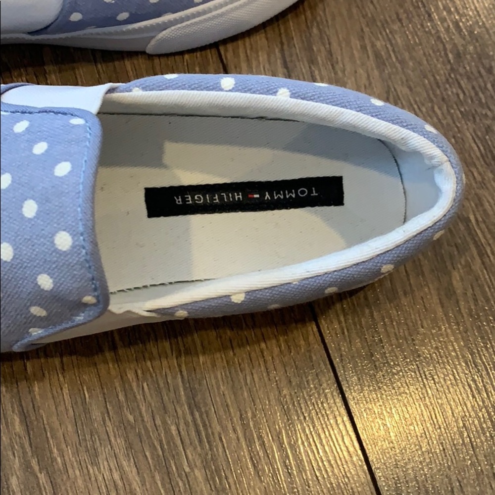 Tommy Hilfiger shoes - Picture 2 of 4